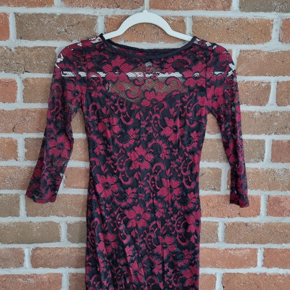 Elegant Red and Black Lace Dress